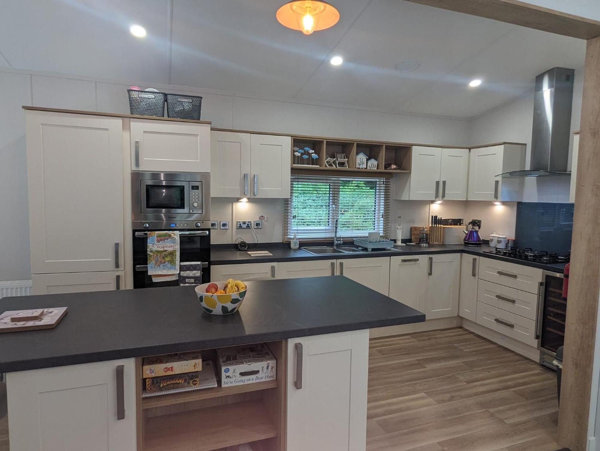 Luxury Stunning Sensation Lodge On 5 Star Shorefield Country Park New Forest Entertainment And Leisure Passes Included Milford on Sea Exterior photo